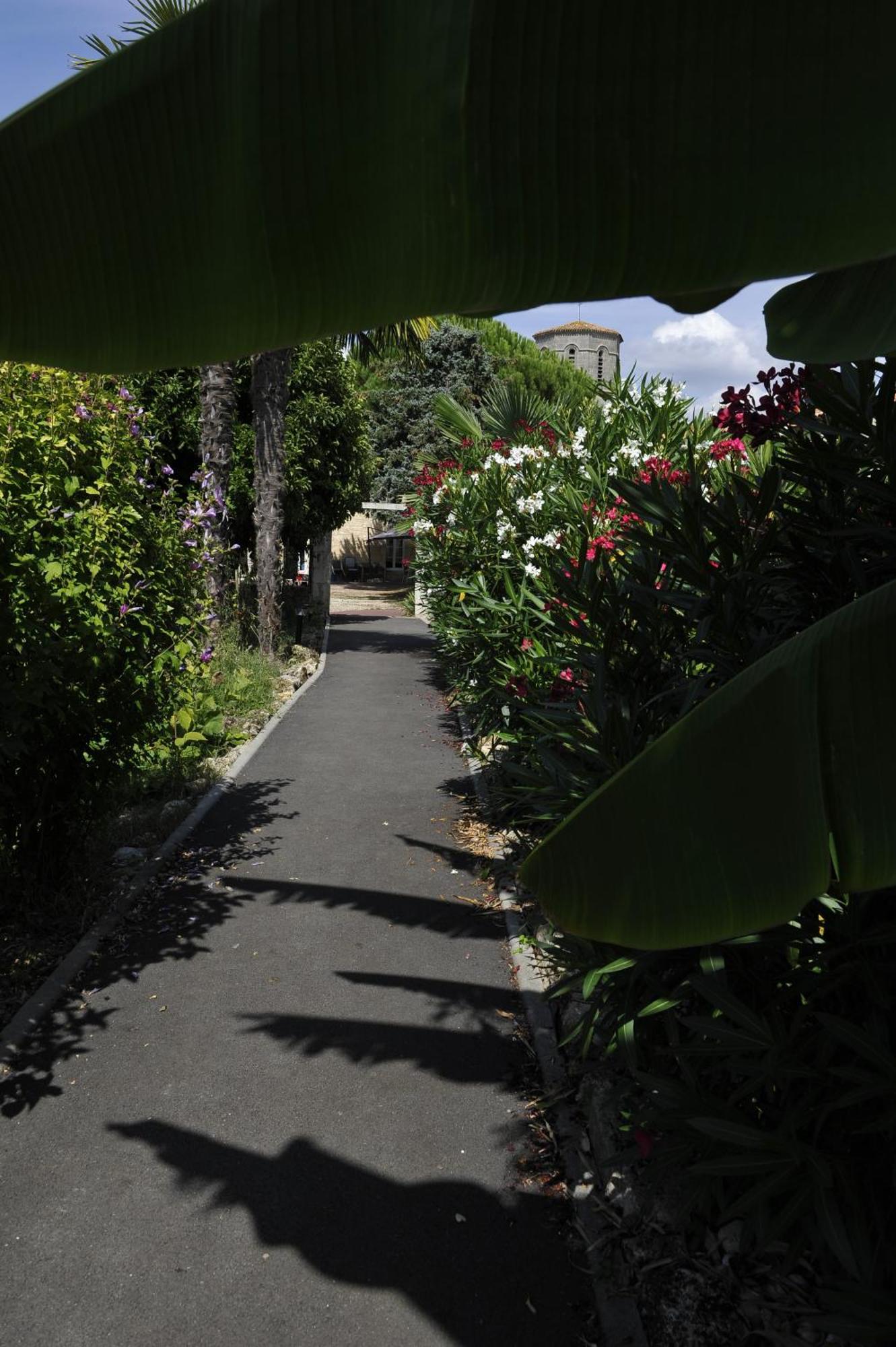 Jardin D'Arcy - Chambres D'Hotes Avec Piscine Et Spa Bois エクステリア 写真